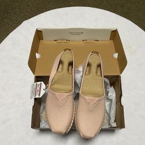 BOBS Skechers Memory Foam Lightweight slip on